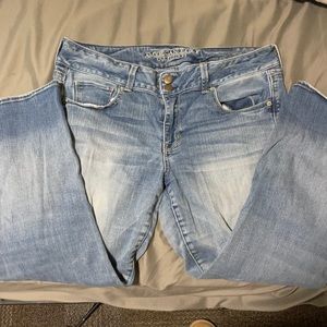 American eagle artist crop jeans